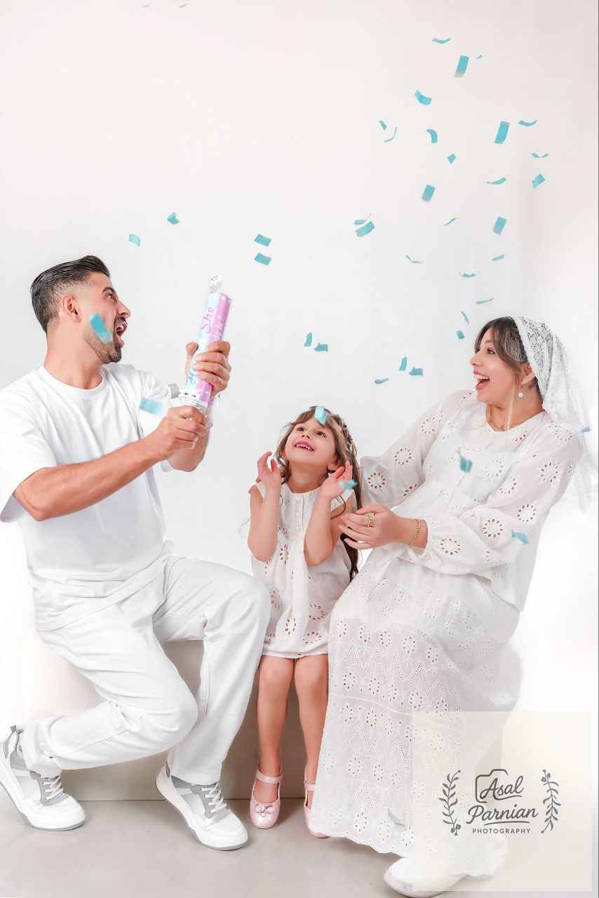 بهترین آتلیه کودک در اصفهان | عسل پرنیان 17 عکاسی جشن تعیین جنسیت در اصفهان آتلیه عسل پرنیان